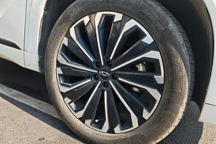 Used Chery Tiggo 9 2023 2.0T Dual-Clutch Two-Wheel Drive Luxury Edition 7 Seats