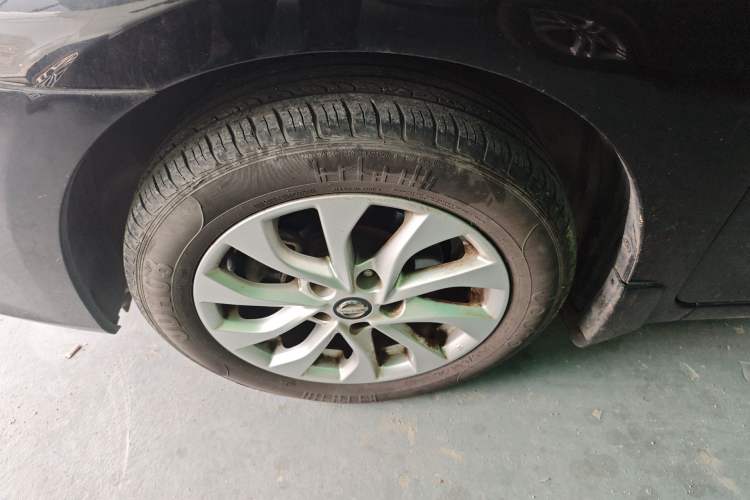 Used Nissan Sylphy 2016 1.6 XL CVT Luxury Edition Exterior 4