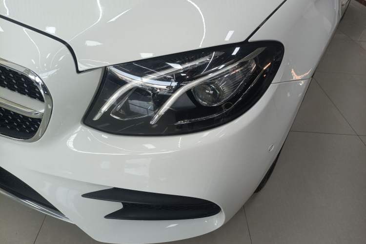 Used Mercedes-Benz E-Class 2018 Facelift E 200 L Sport Edition
