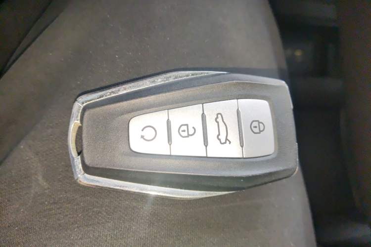 Used Geely Auto Jiajie 2021 1.8TD DCT Luxury Model
