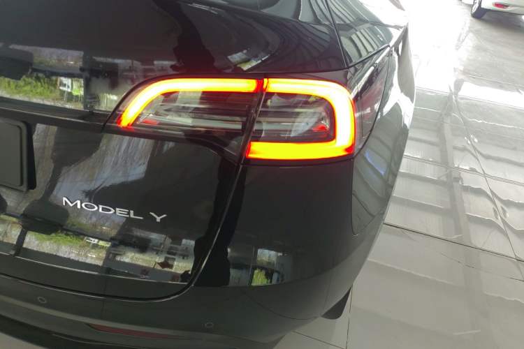 Used Tesla Model Y 2022 Revised Version Long-Range All-Wheel Drive