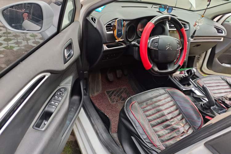 Used Citroen C4L 2014 1.8L Intelligent Drive Manual Enjoyment Model
