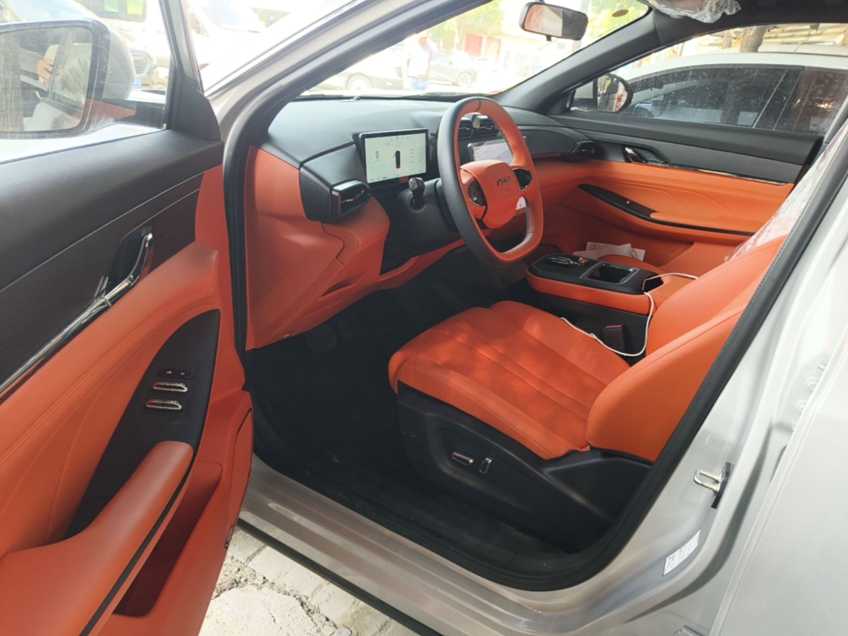 Dongfeng Aeolus L7 New Energy 2024 205 Air — снимка 18