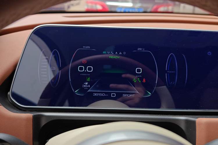 Used ORA Good Cat 2021 400km Standard Range Athena Edition Lithium-Ion Battery Instrument Cluster