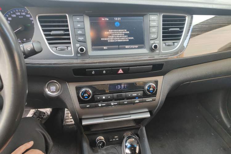 Used Hyundai Mistra 2016 1.6T Automatic Flagship TOP Model
