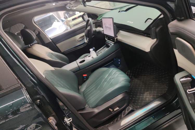 Used JETOUR Shanhai L9 2024 1.5TD 2DHT Pro 7-Seater