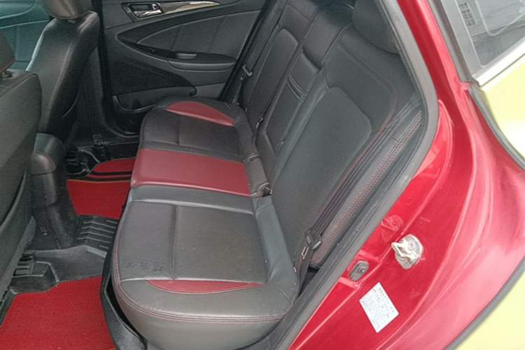 Used CHANGAN Eado 2015 1.6L Manual Junku Model China IV Standard
