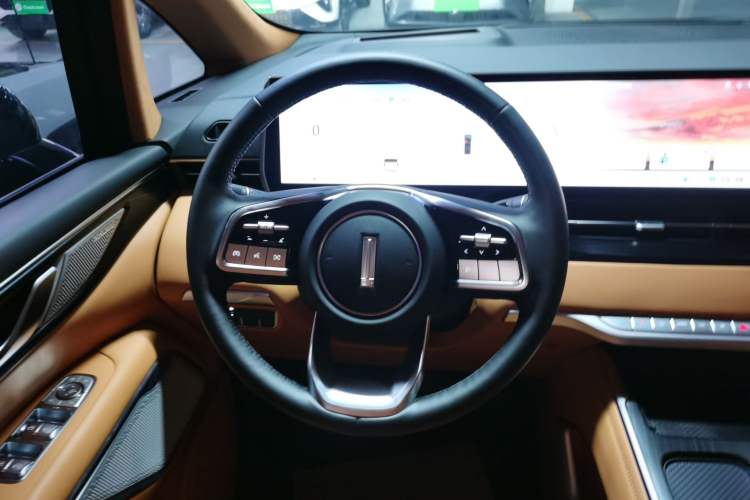 Used Wey Gaoshan 2023 Four-Wheel-Drive Executive Extended Version