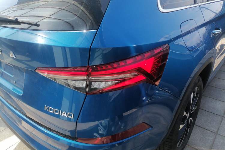 Used Skoda Kodiaq 2022 TSI330 7-Seater Two-Wheel-Drive Luxury Edition Right Rear Taillight