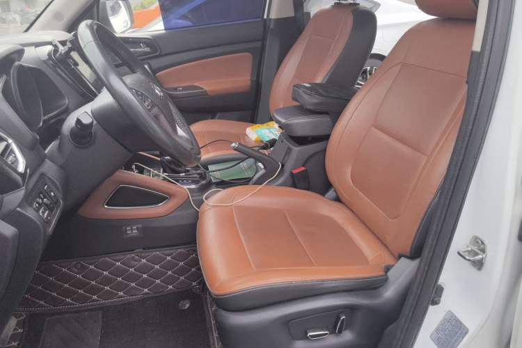 Used CHANGAN OSHAN CX70 2017 CX70T 1.5T Automatic Zunqing Edition
