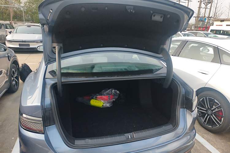 Used BYD Seal 05 DM-i 2025 DM-i Intelligent Drive 120KM Flagship Model
