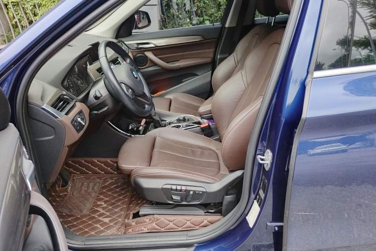 Used BMW X1 2018 sDrive18Li Luxury Model
