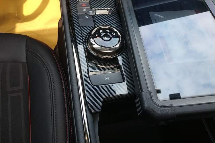 Used Ford Mondeo 2023 EcoBoost 180 Luxury Model
