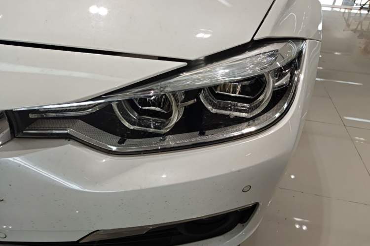 Used BMW 3 Series 2017 320Li Fashion Model Left Front Headlight