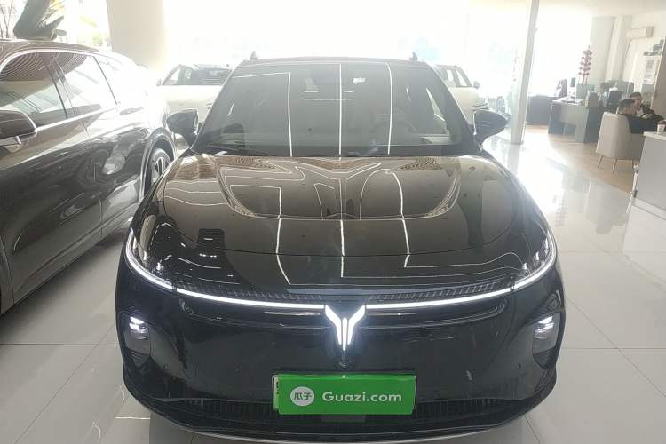 Used VOYAH COURAGE 2024 Long-Range Supercharge Edition Front