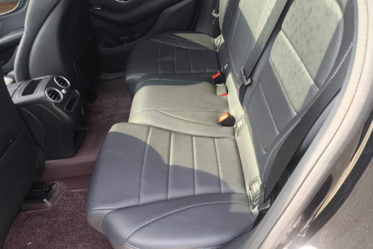 Used Mercedes-Benz GLC 2020 GLC 260 L 4MATIC Luxury Model Left Rear Seat