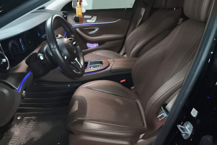 Used Mercedes-Benz E-Class 2019 E 300 L Luxury Model
