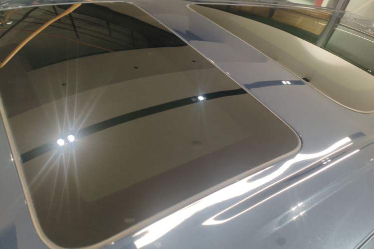 Used Denza D9 2024 EV 600 Four-Wheel-Drive Flagship Model Roof