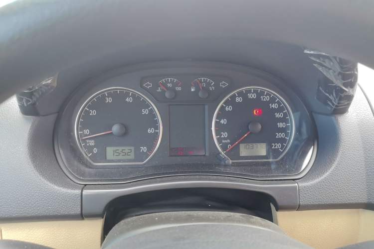 Used Volkswagen Polo 2009 Jingqu 1.6L Automatic Elegant Edition Instrument Cluster