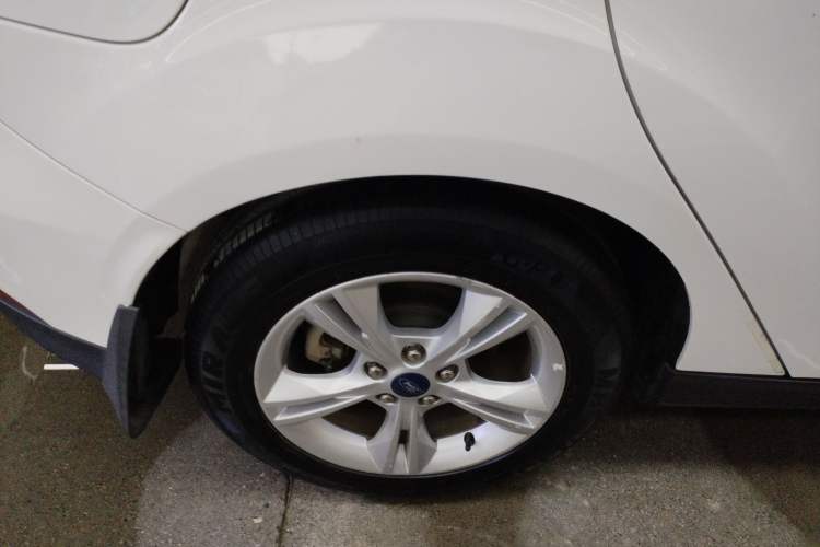 Used Ford Focus 2018 Hatchback Classic 1.6L Automatic Comfort Plus SmartDrive Edition
