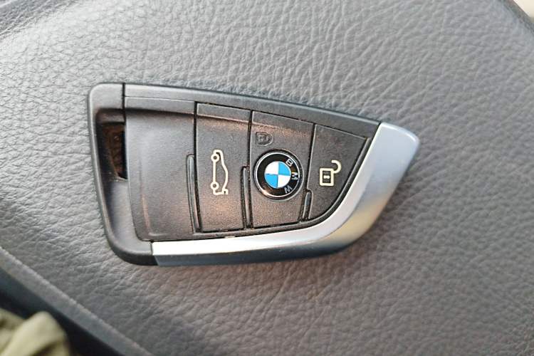 Used BMW 2 Series Gran Tourer 2015 218i Leading Model Vehicle Key