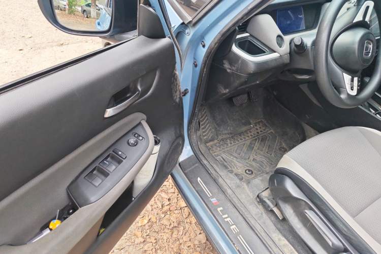 Used Honda LIFE 2021 1.5L CVT CRO-S Fun Edition
