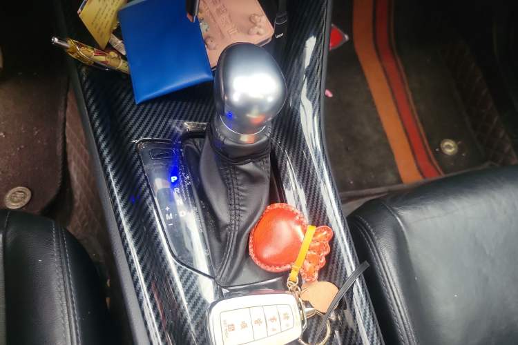 Used Toyota IZOA 2020 2.0L Yichi Version