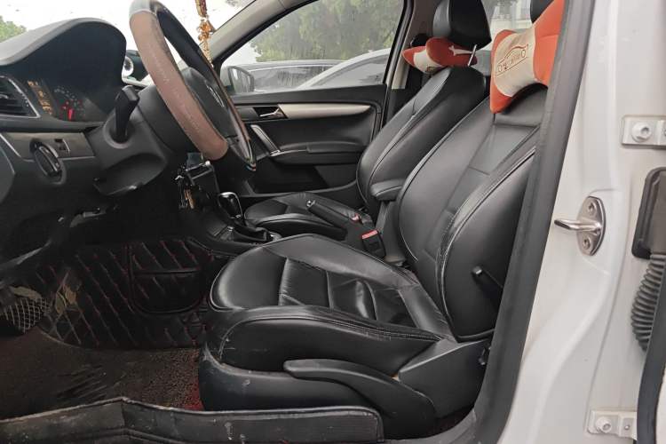 Used Volkswagen Lavida 2013 Restyled Classic 1.6L Automatic Comfort Edition