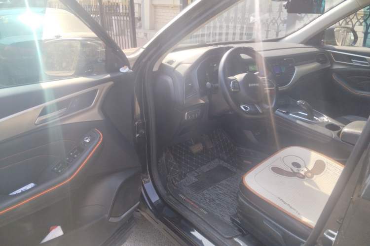 Used Haval F7 2021 1.5T Two-Wheel Drive iXuan