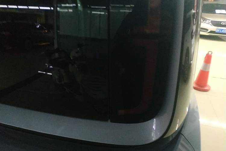 Used Baojun KiWi EV 2021 Artist Model Ternary Lithium