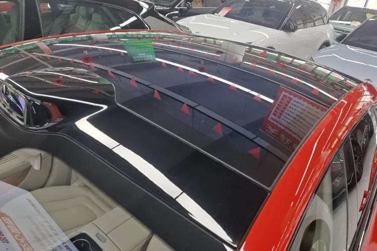 Used Hima Luxeed S7 2025 785 km Ultra