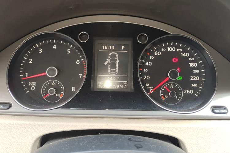 Used Volkswagen Magotan 2012 Revised 1.8TSI Luxury Version