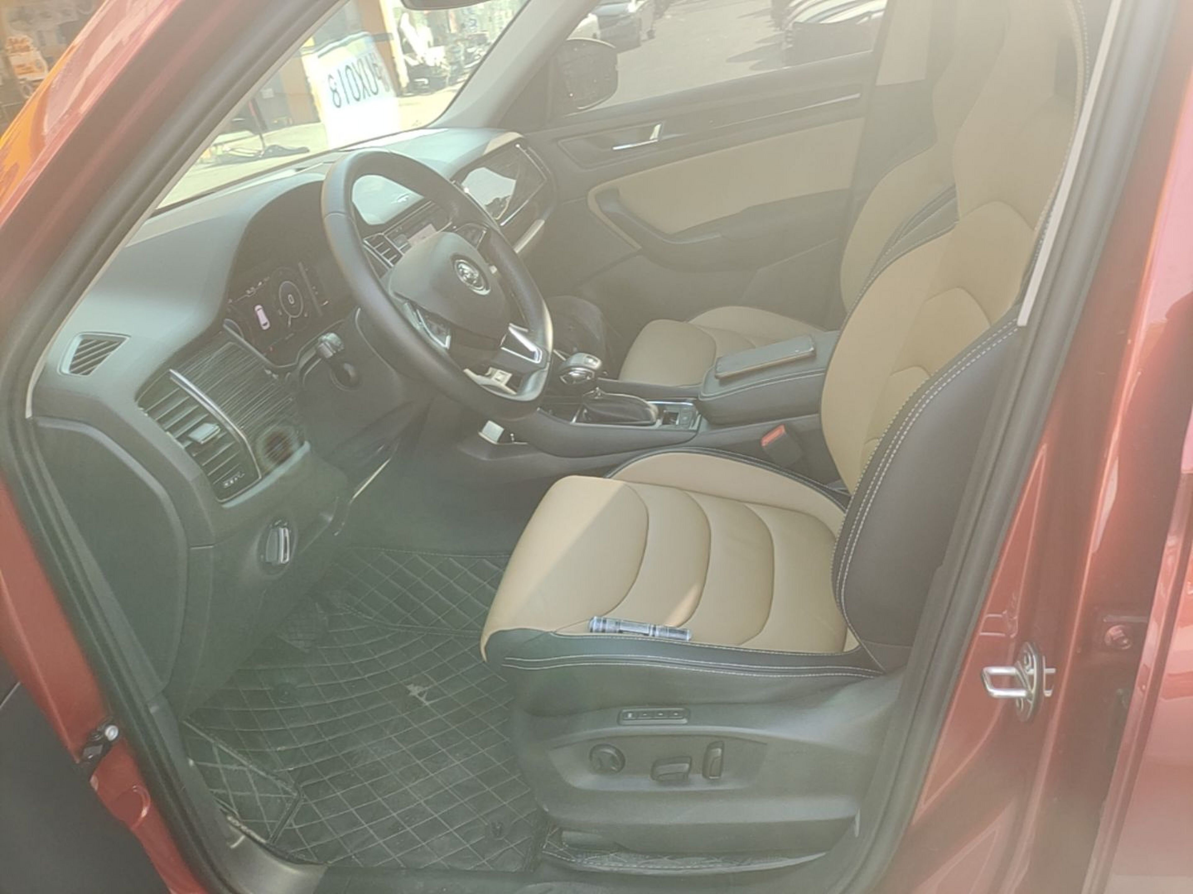 Interior delantero
