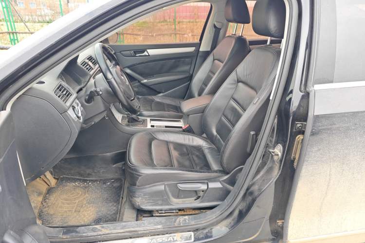 Used Volkswagen Passat 2013 1.8TSI DSG Government Procurement Edition Left Front Seat