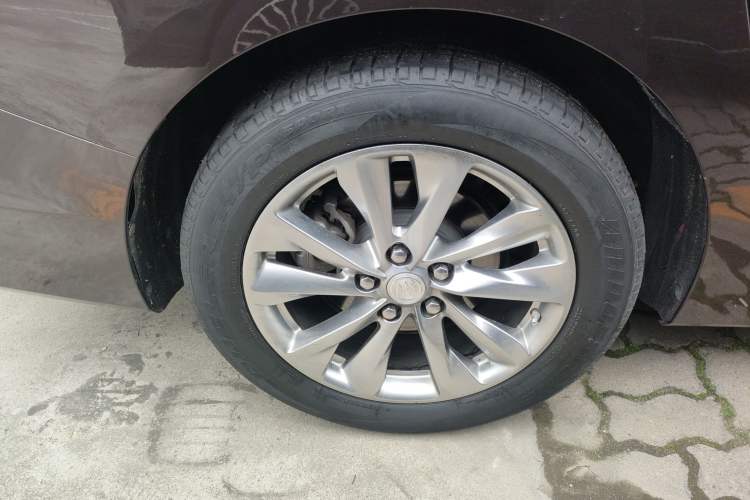 Used Buick GL8 2021 ES Land Cruiser 653T Luxury Edition