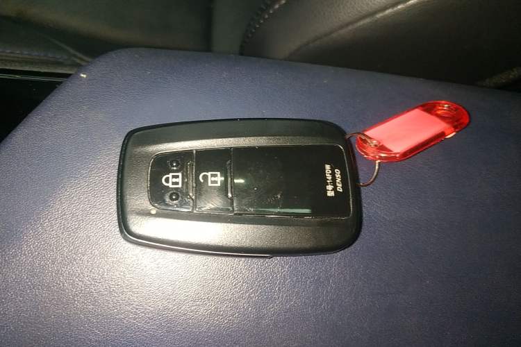 Used Toyota C-HR 2021 2.0L Luxury Edition
