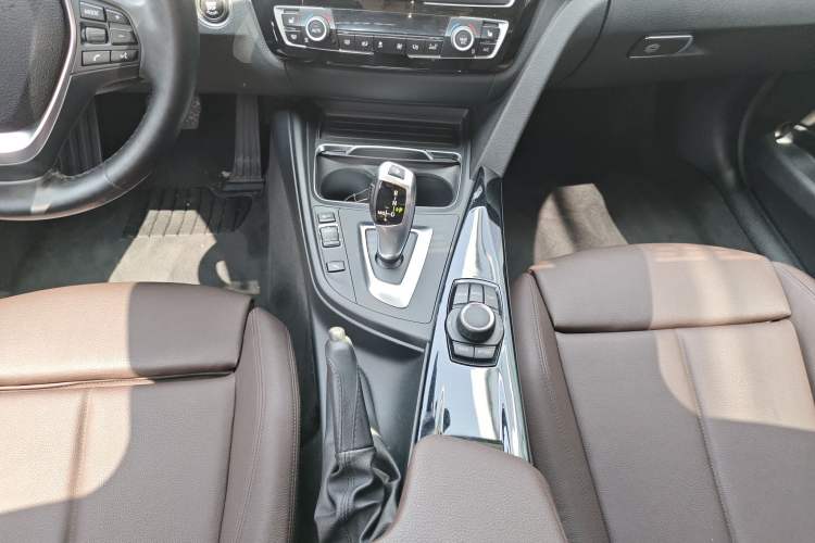 Used BMW 3 Series 2018 320Li Fashion Model
