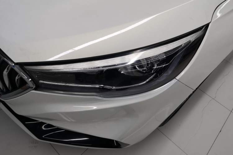 Used Hongqi H5 2022 Classic Model Facelift 1.5T DCT Qiyun Edition Left Front Headlight