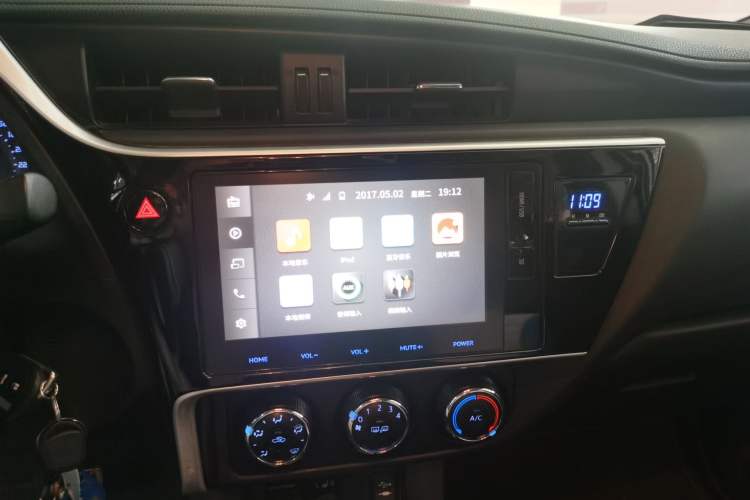 Used Toyota Corolla 2017 Revised Version 1.2T S-CVT GL-i