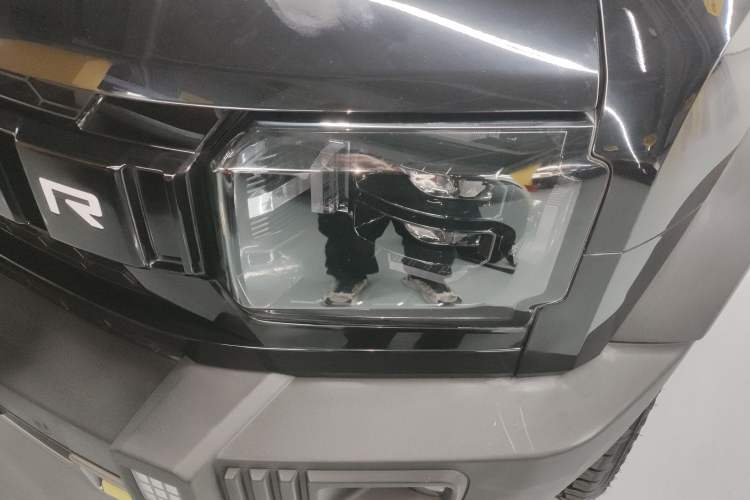 Used JETOUR Traveler 2023 1.5T Two-Wheel Drive Discovery PRO Left Front Headlight