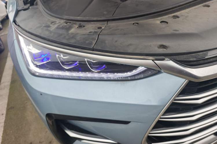 Used BYD Tang New Energy 2023 DM-i Champion Edition 112KM Prestige Model Right Front Headlight