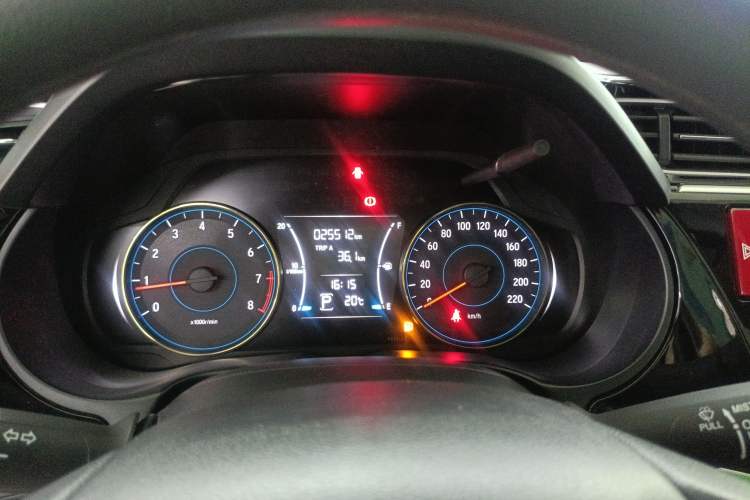 Used Honda Gienia 2017 1.5L CVT Comfort Version