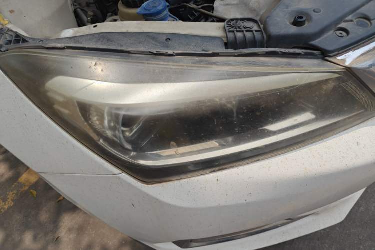 Used CHANGAN Alsvin V7 2015 1.6L Manual Enjoyment Model China IV Standard Right Front Headlight