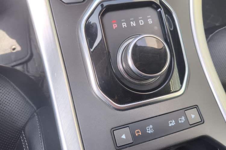 Used Land Rover Range Evoque 2017 2.0T SE PLUS Smart Enjoyment Edition
