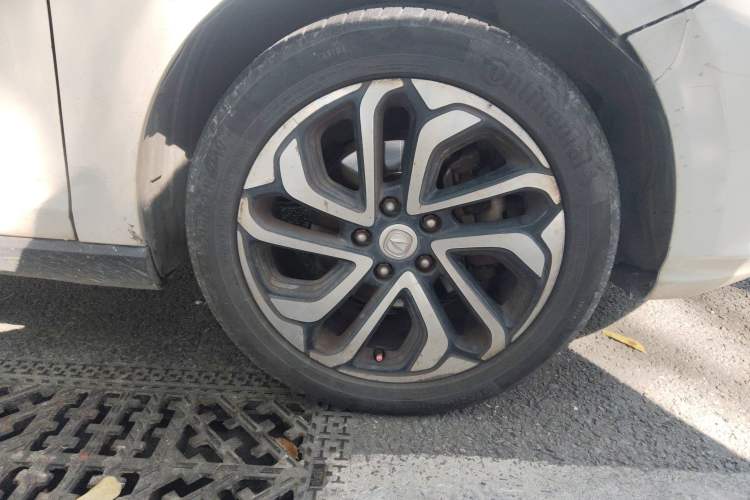 Used Changan Eado New Energy 2019 EV460 Shared Version