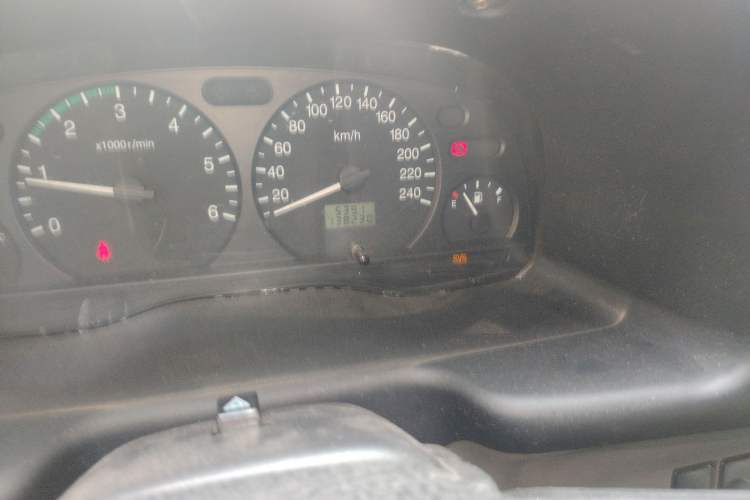 Used Ford Classic Transit 2013 2.8T Diesel Logistics Model with Short Wheelbase and Mid-Roof JX493ZLQ4