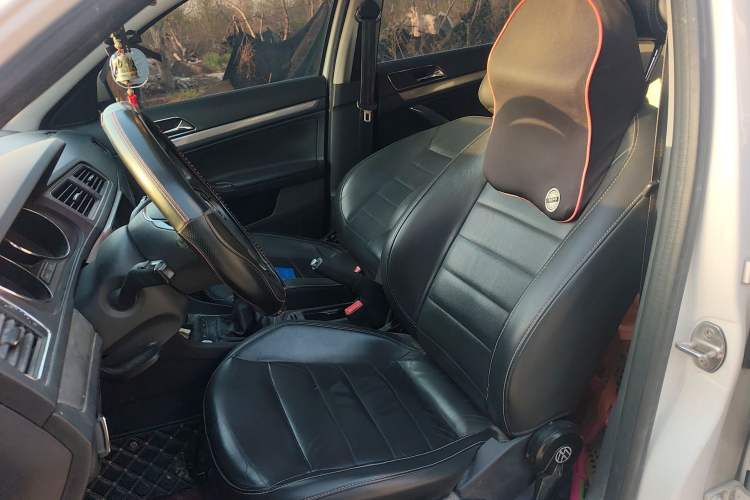 Used Volkswagen Lavida 2017 1.6L Manual Comfort Edition Left Front Seat