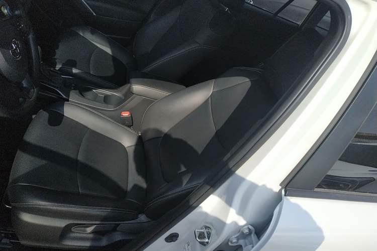 Used Toyota Corolla Cross 2023 2.0L Pioneer Edition Left Front Seat