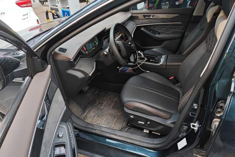 Used Dongfeng Aeolus Yixuan MAX 2021 1.5T Super Cool Dad Edition Driver Seat