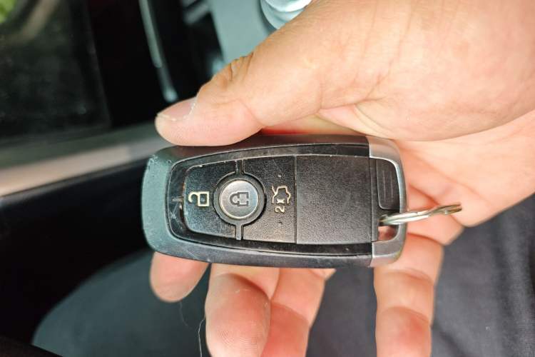 Used Ford Mondeo 2017 EcoBoost 180 Stylish Model Vehicle Key